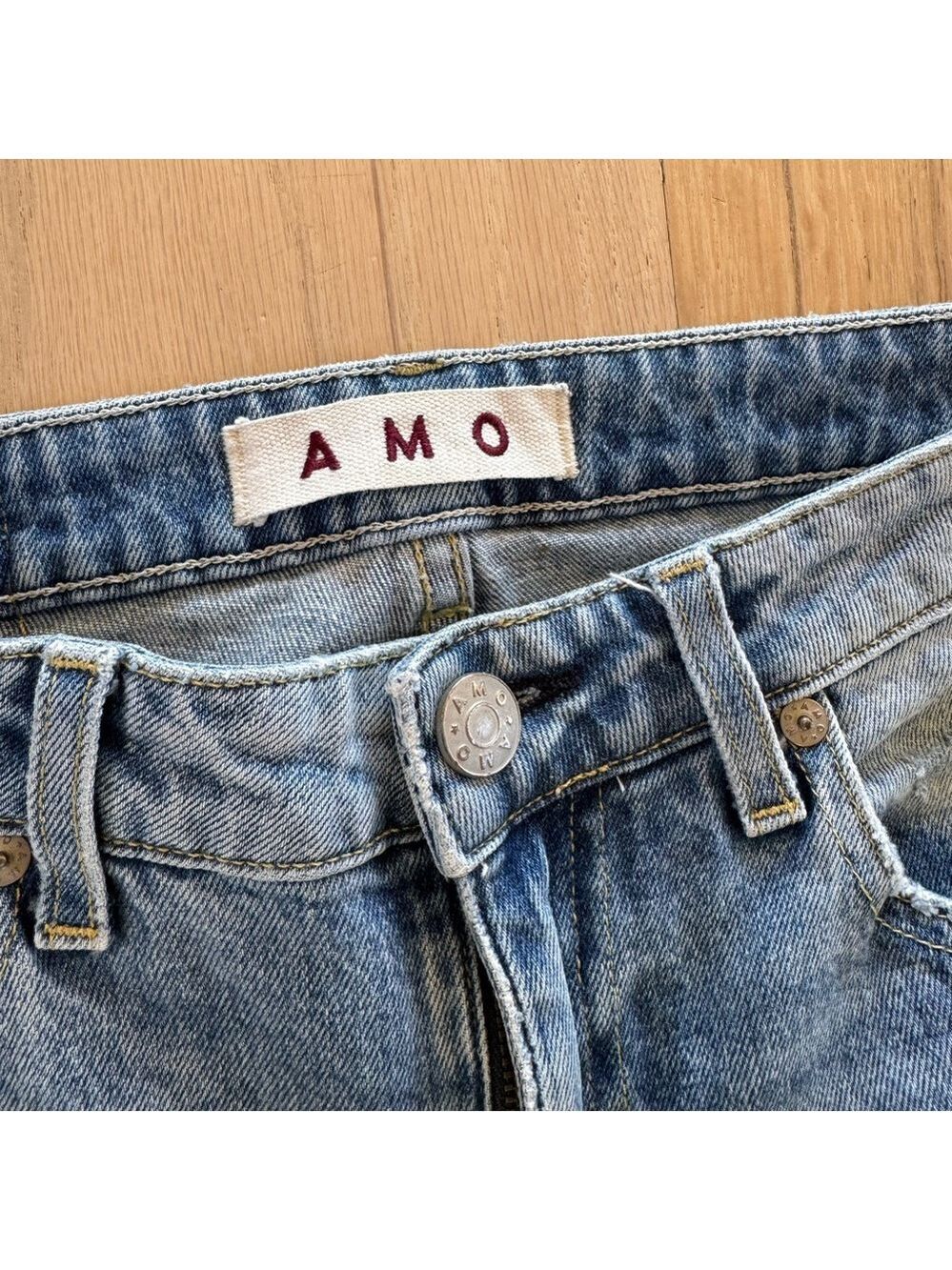 AMO Stix in Soulmate Destroy Jeans Distressed Light Wash Denim Size 27 - Picture 3 of 7